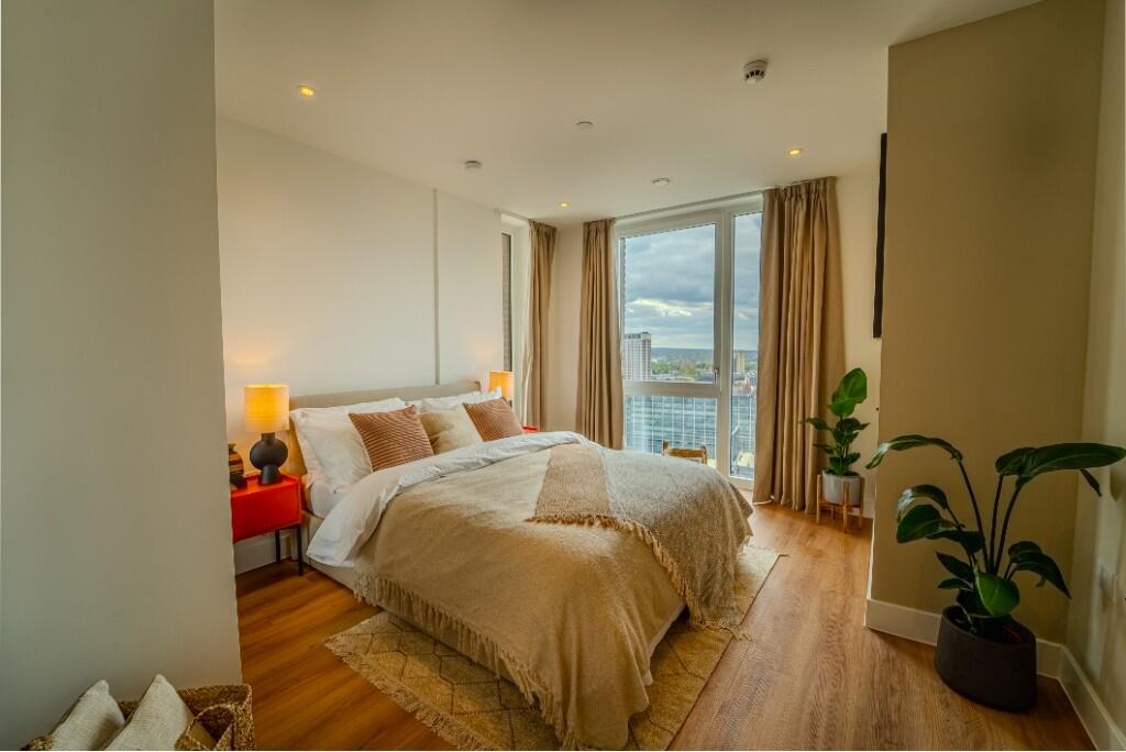 Main image of property: 111, 37 Cherry Orchard Road, Croydon, London, CR0