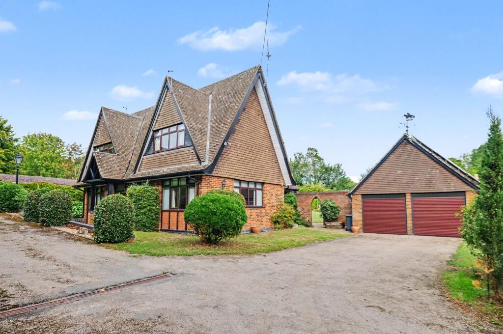 House in Chelmsford - View 2