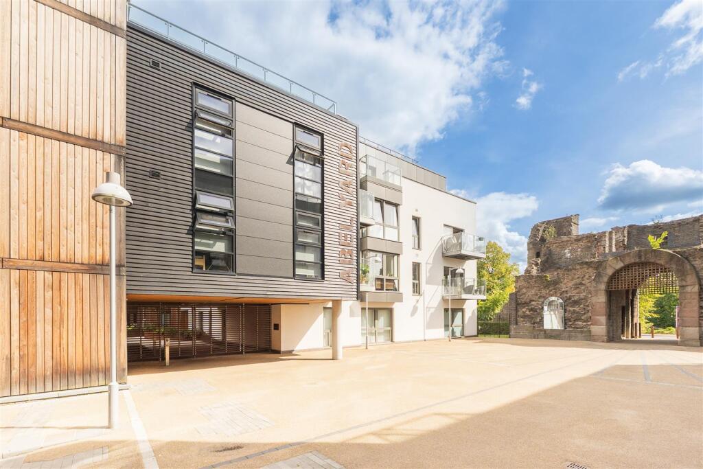 Main image of property: The Gateway, Bristol