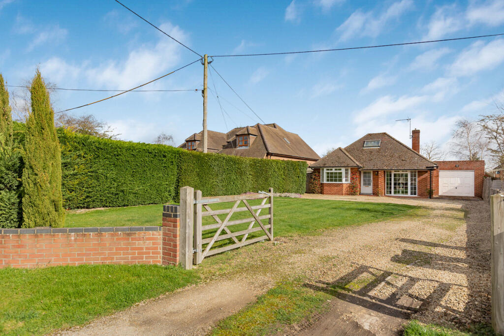 Main image of property: New Road, East Hagbourne, OX11