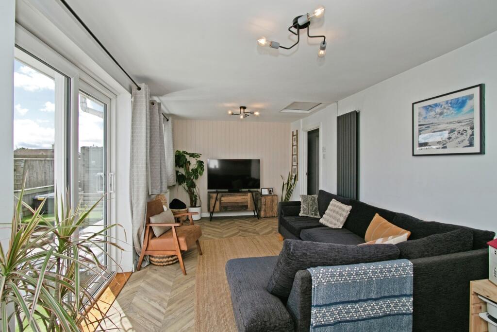 House in Truro - View 4