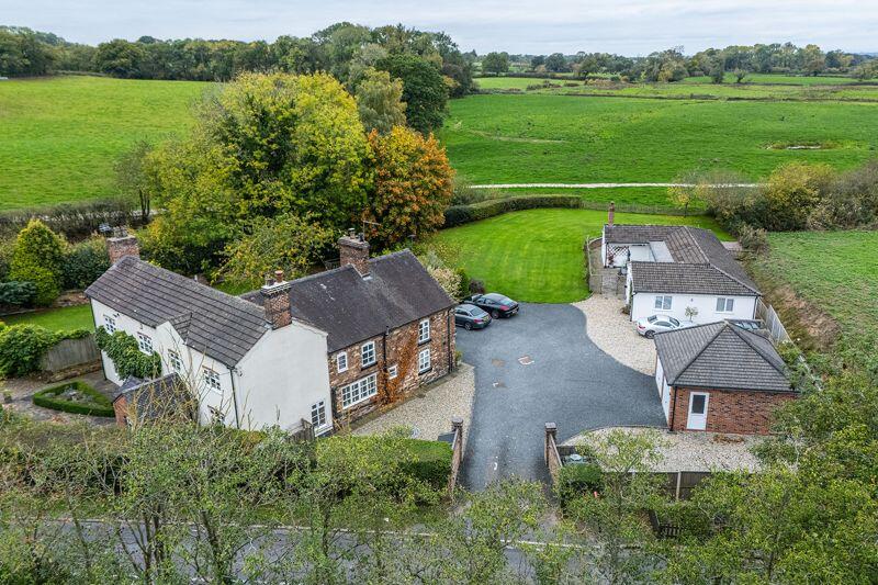 "Flash Farm House", Nantwich Road, Woore photo 4