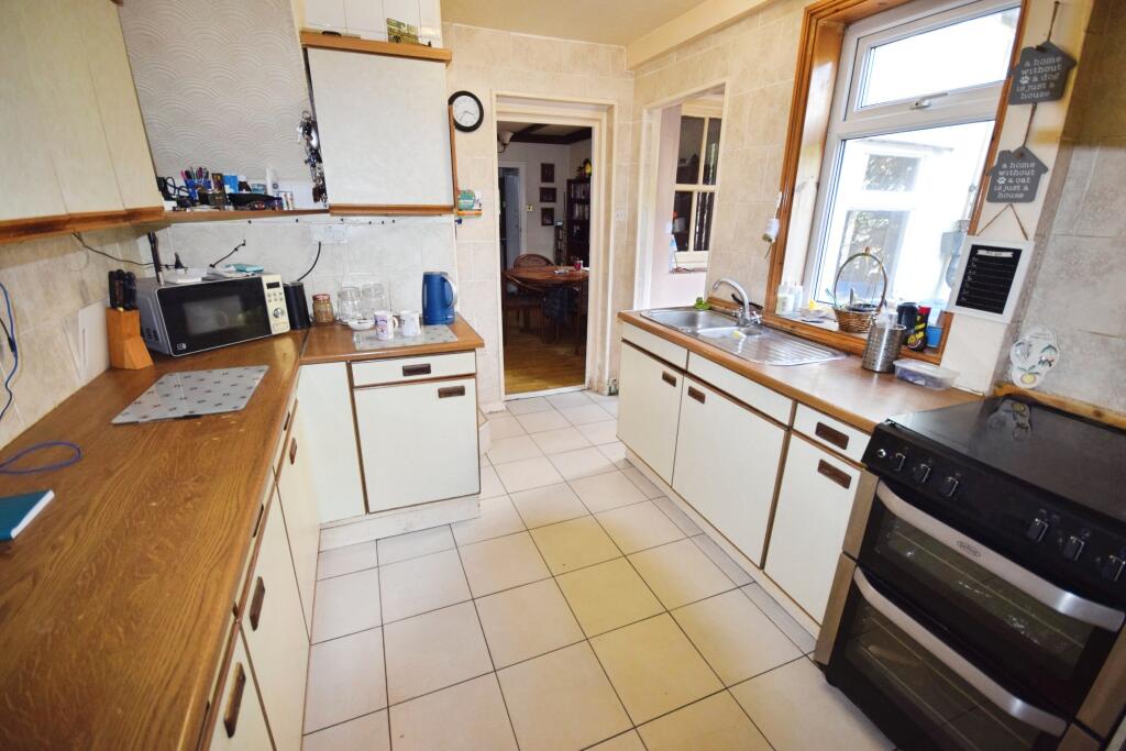Scarbrough Avenue, Skegness, PE25 photo 4