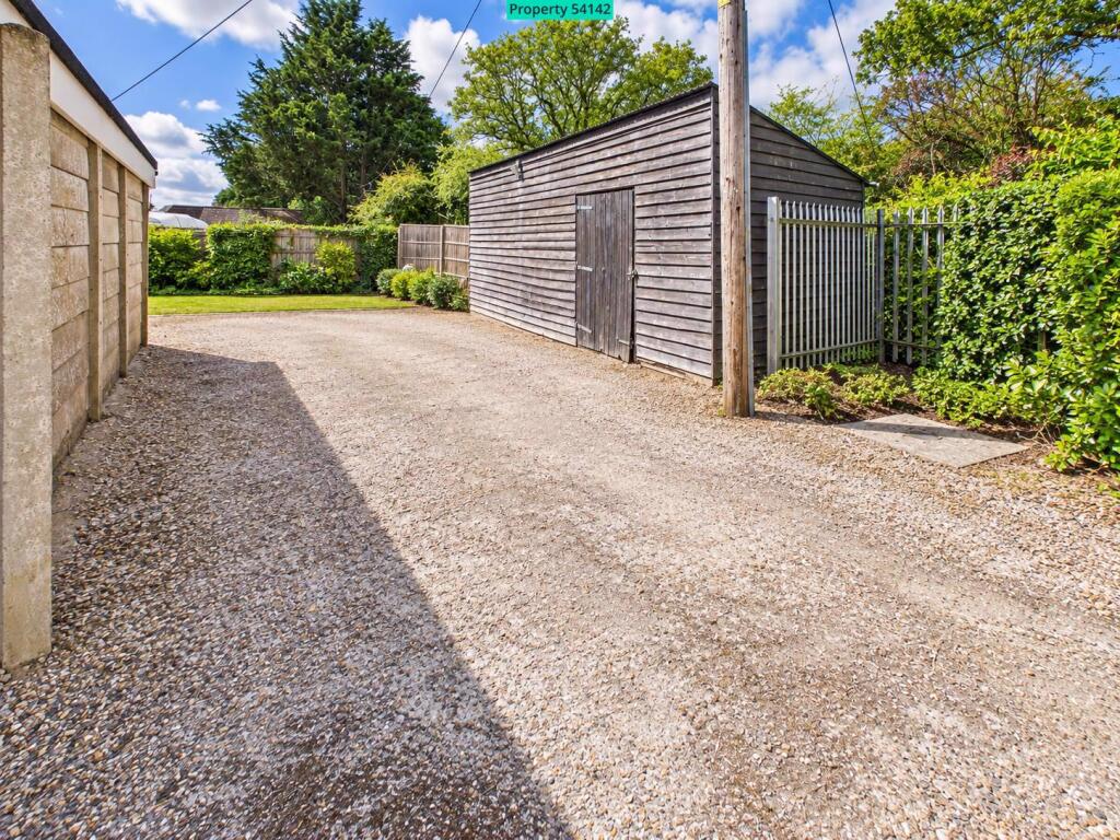 House in Southampton - View 5