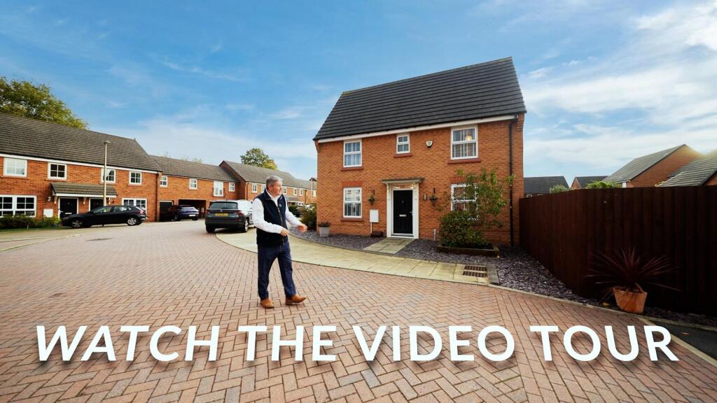 3-bed house on Harry Mortimer Way, Elworth, CW11, £320,000