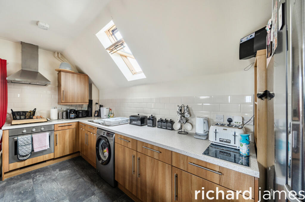 Apartment in Swindon - View 4