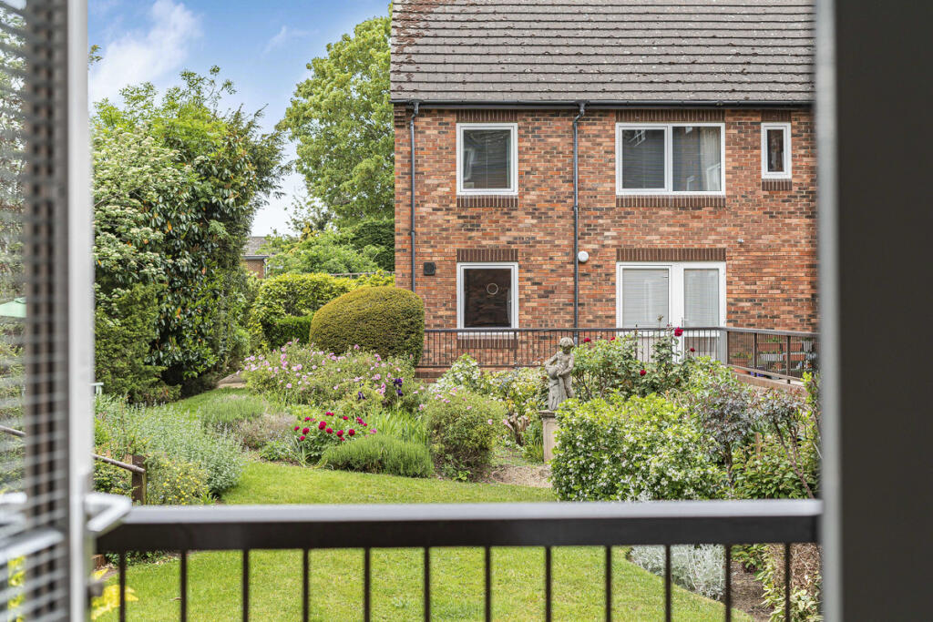 Apartment in Vale of White Horse, Abingdon on Thames - View 5