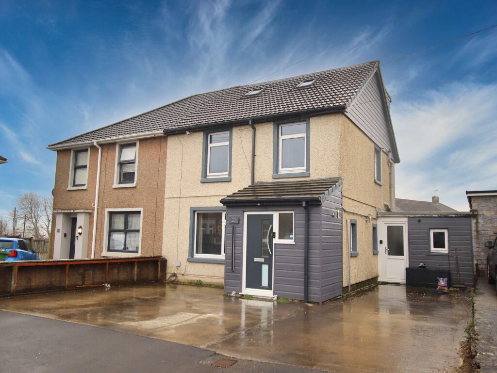 Main image of property: Gelli Estate, Llanharry, Pontyclun CF72 9JA