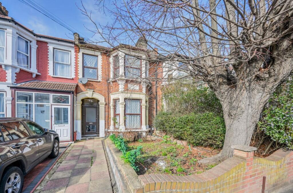 Main image of property: Endsleigh Gardens, Ilford, London, IG1