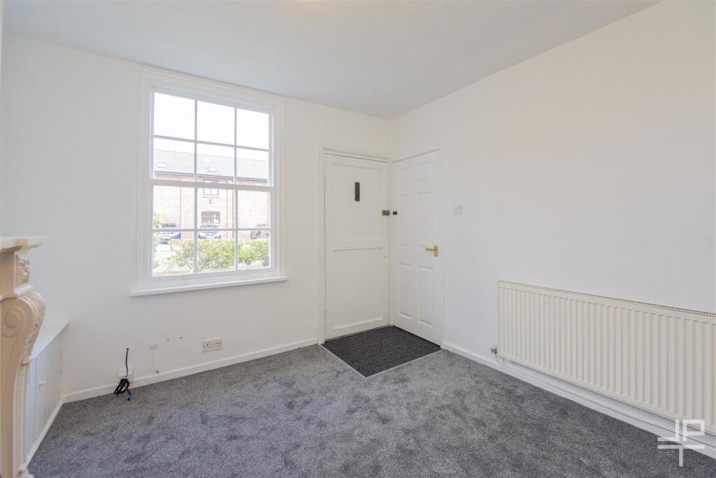 House in Wigan, Greater Manchester - View 4