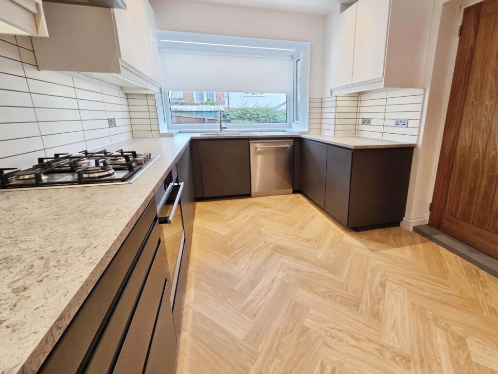 Fir Tree Drive, Howden Le Wear photo 4