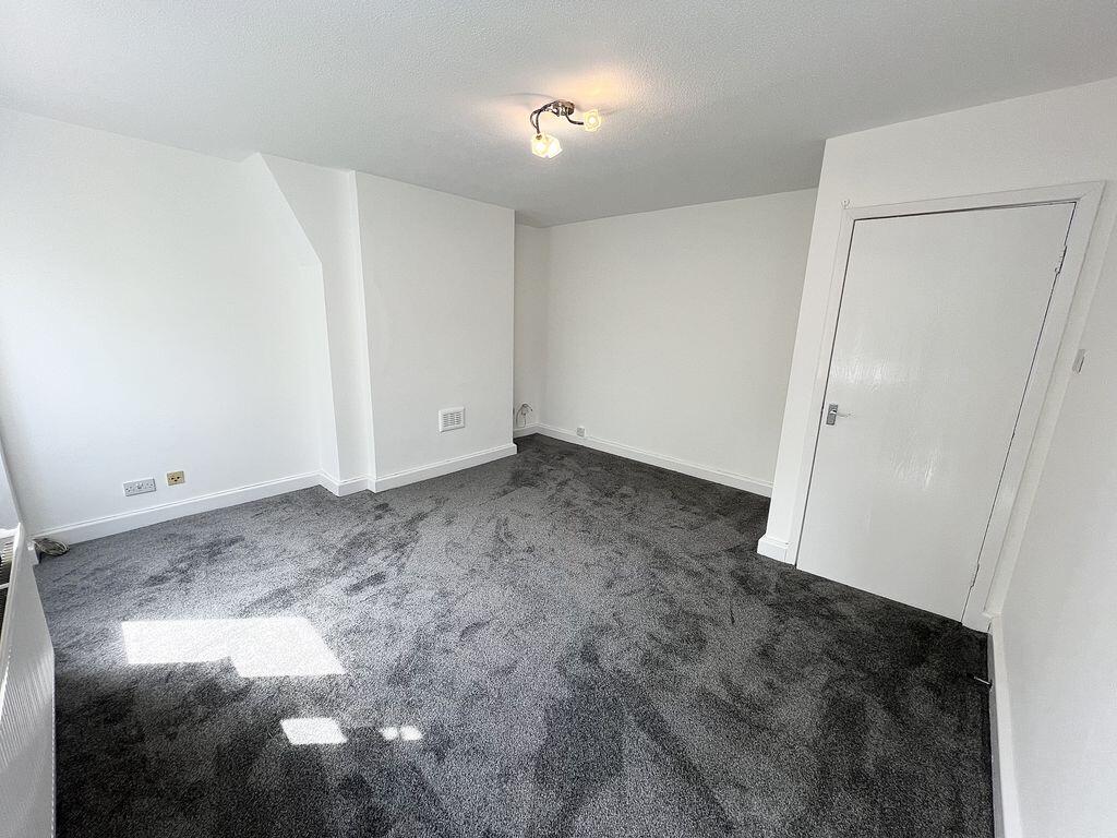 Apartment in Salford, Greater Manchester - View 2
