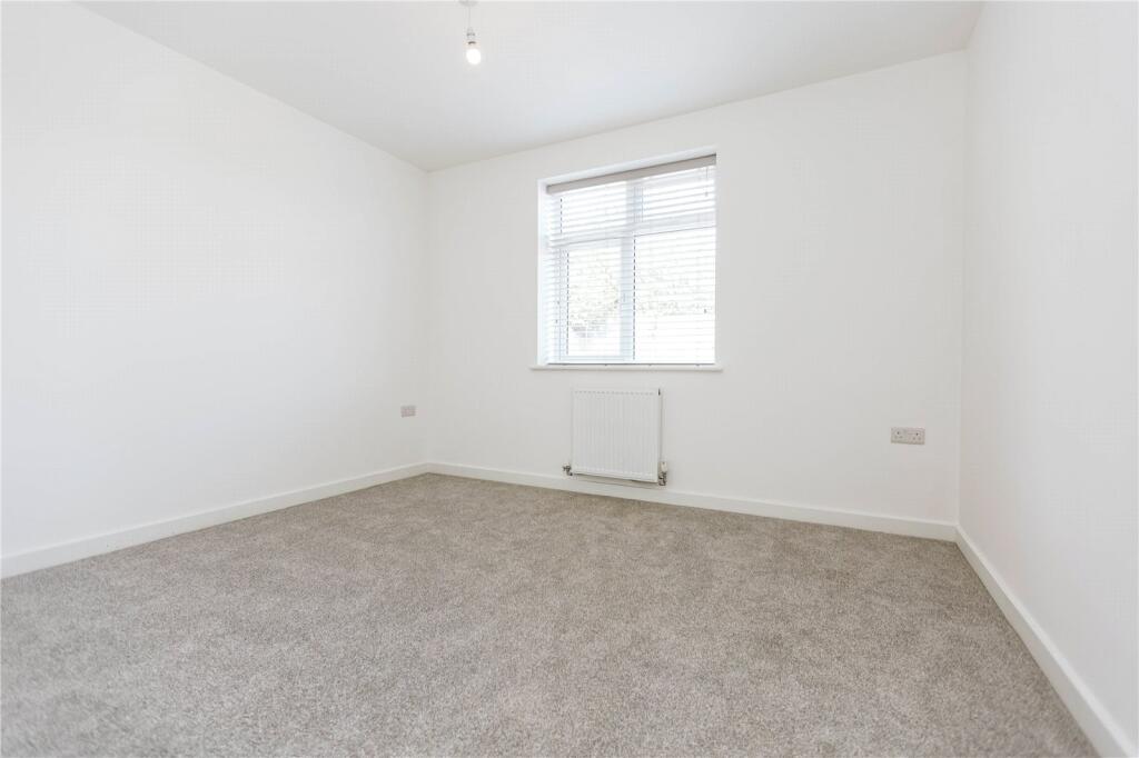 Apartment in Bristol - More