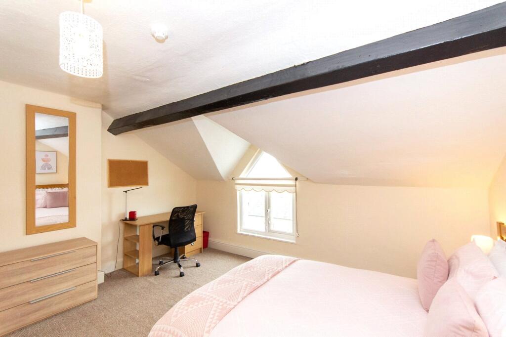 House in Llandudno - View 2