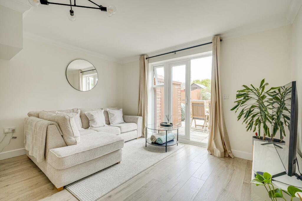 House in Luton, Leighton-Linslade - View 5