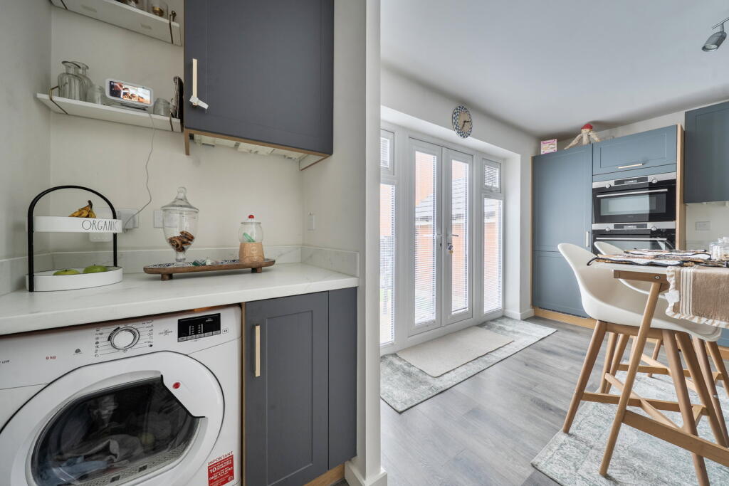 House in Basingstoke and Deane, Dummer - View 4