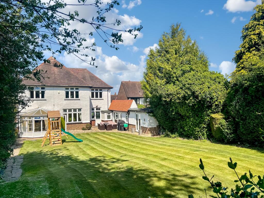 House in London - View 3