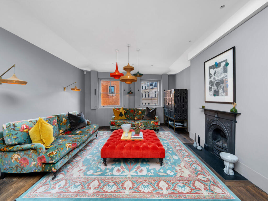 Main image of property: Bedfordbury, London, WC2N