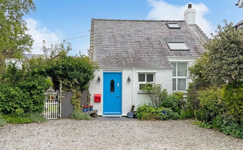 Main image of property: Hermon Road, Mynydd Llandygai, Bangor, LL57