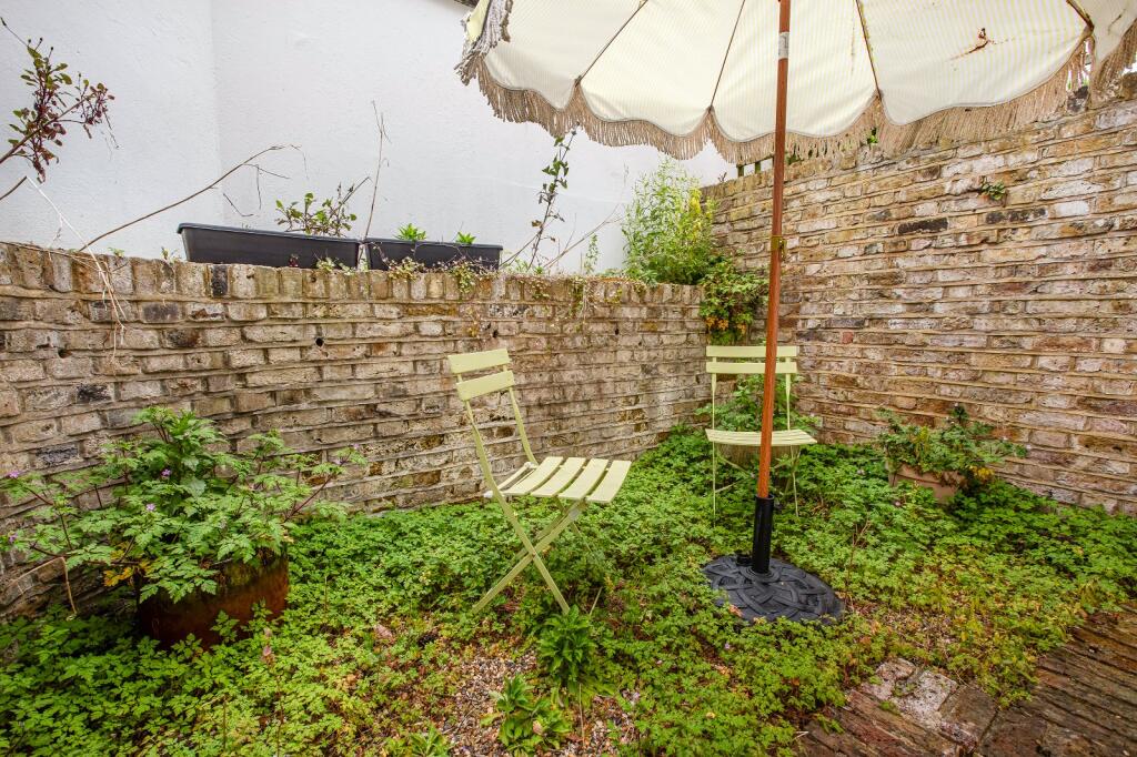 3 bedroom terraced house for rent