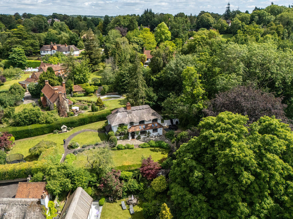 Main image of property: Alleyns Lane, Cookham Dean, Maidenhead, SL6