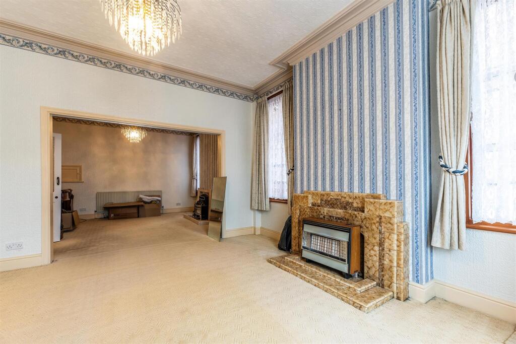 House in Nottingham, West Bridgford - View 5