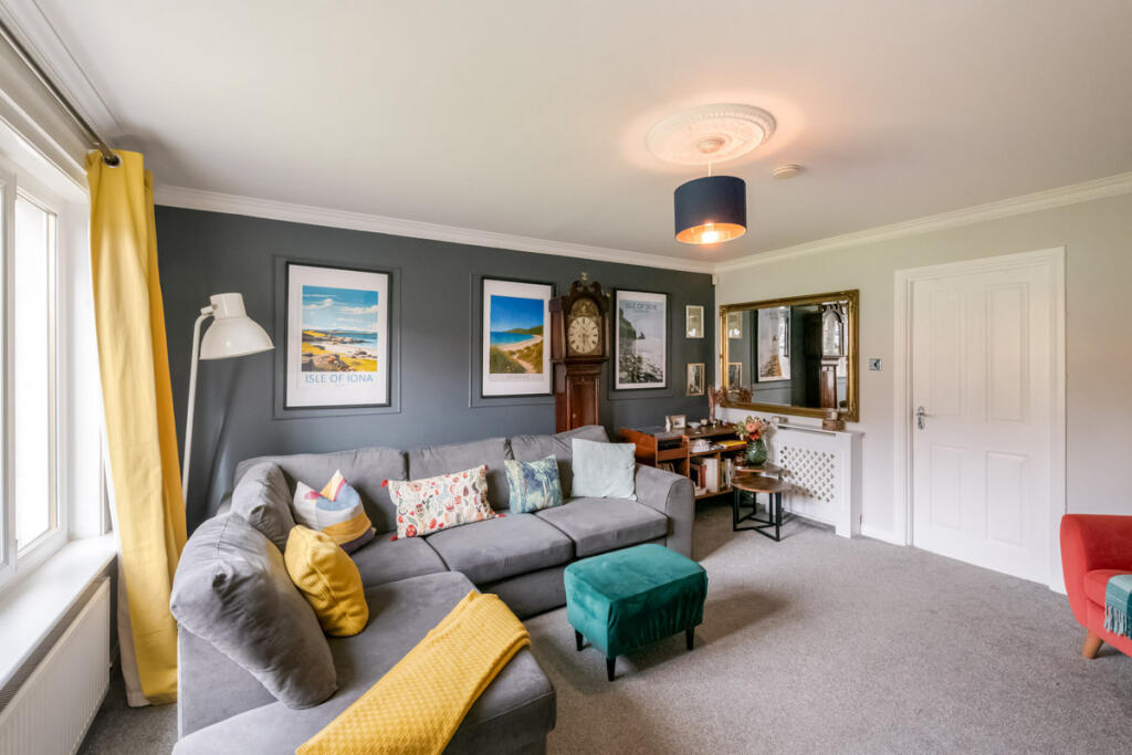 House in Falkirk - View 3