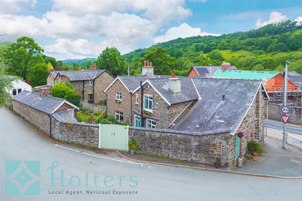 House in Shrewsbury - View 2