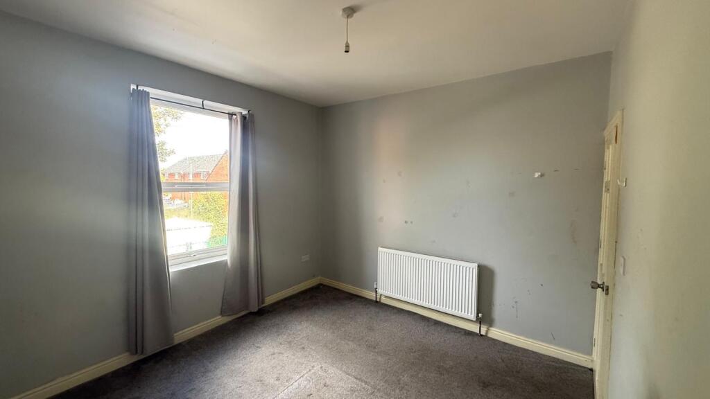 House in Wolverhampton, West Midlands - View 3