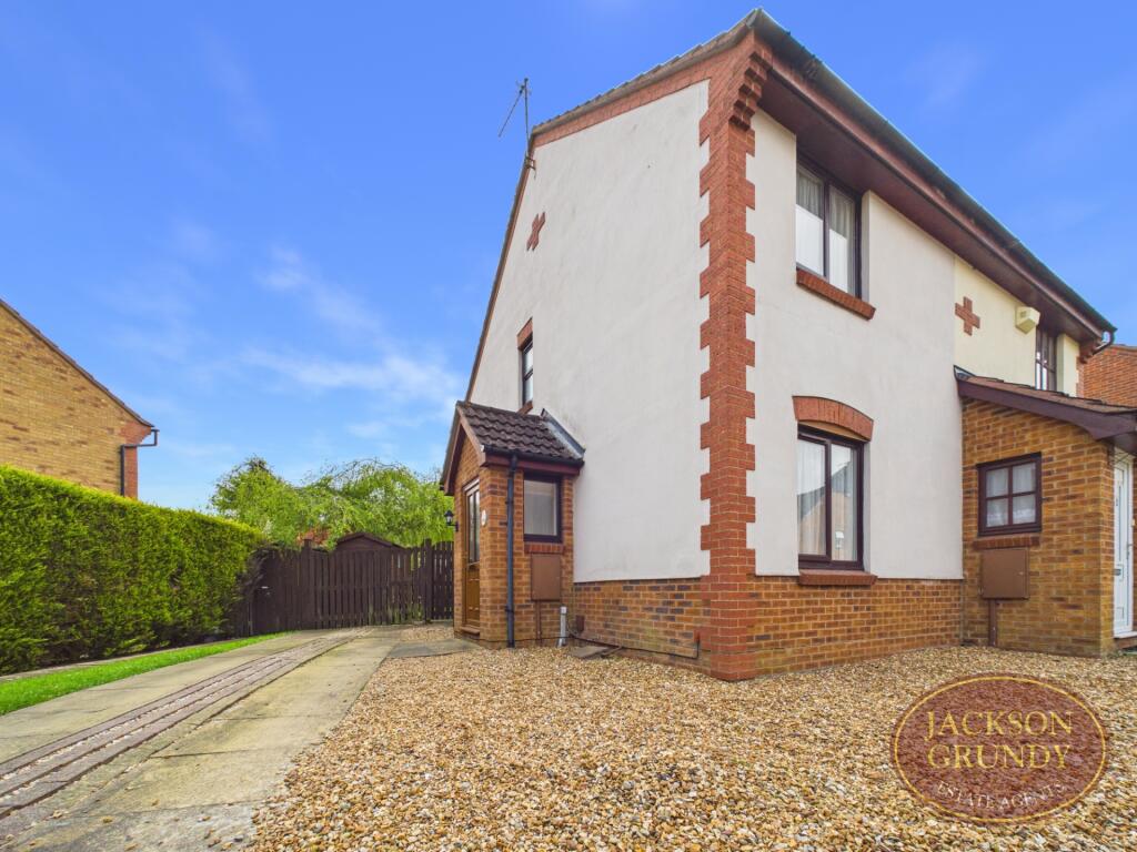 2-bed semi-detached on Greeves Close, Duston, NN5 6YU, £245,000