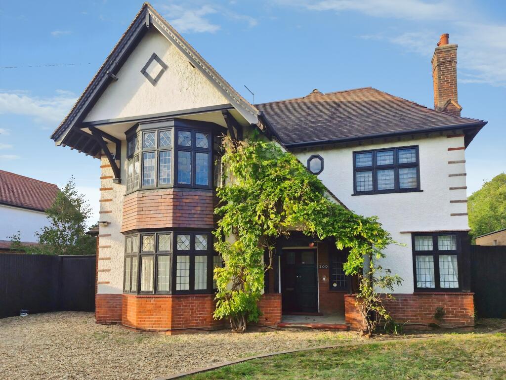 Main image of property: Broadway, Peterborough