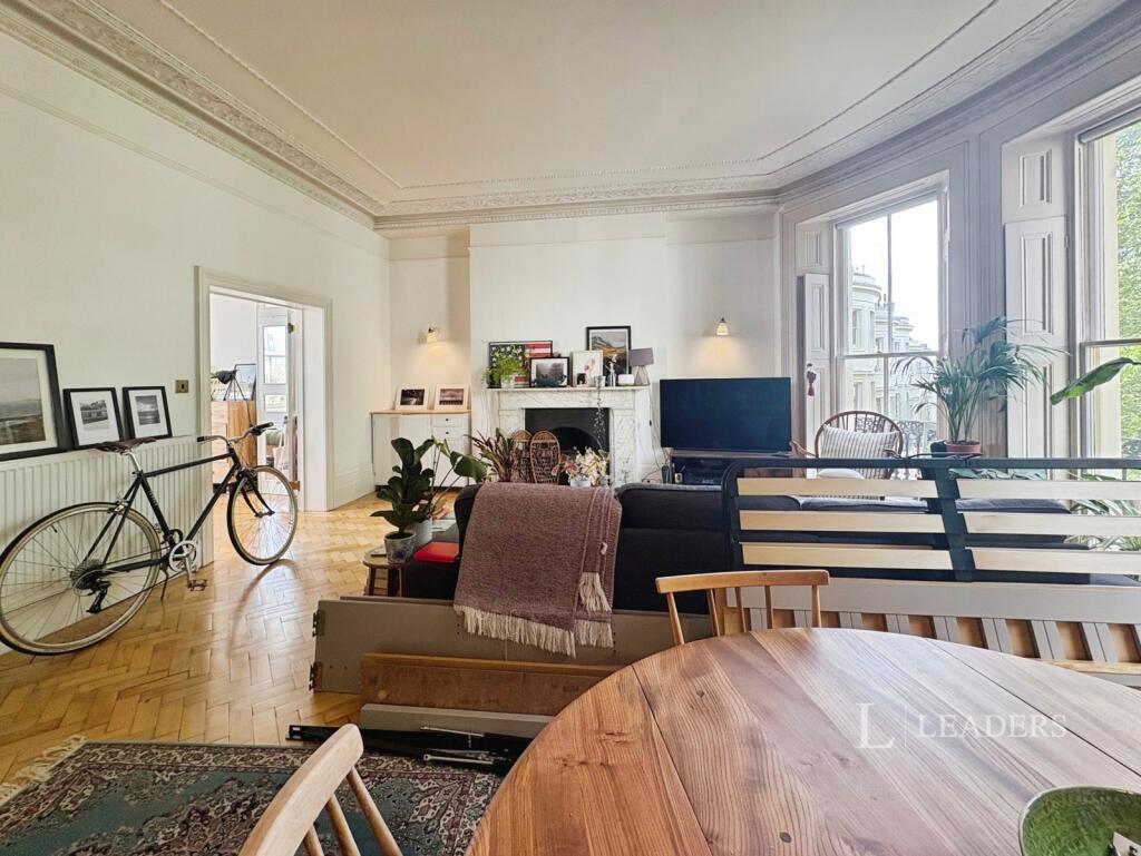 Apartment in Brighton - More