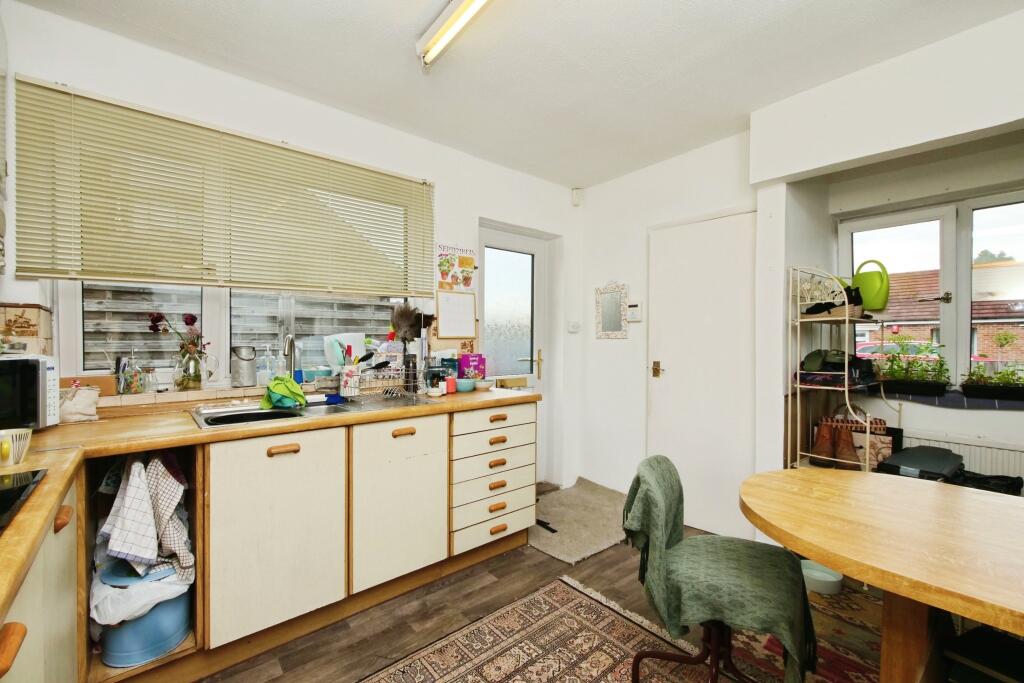 House in York - View 4