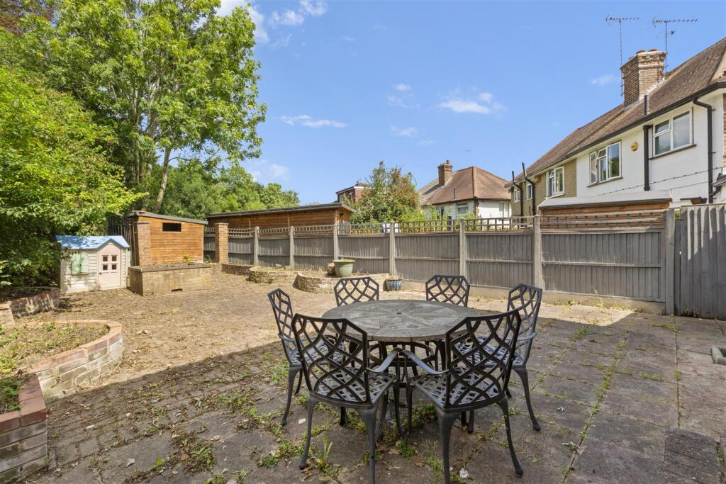 House in Southall - View 4