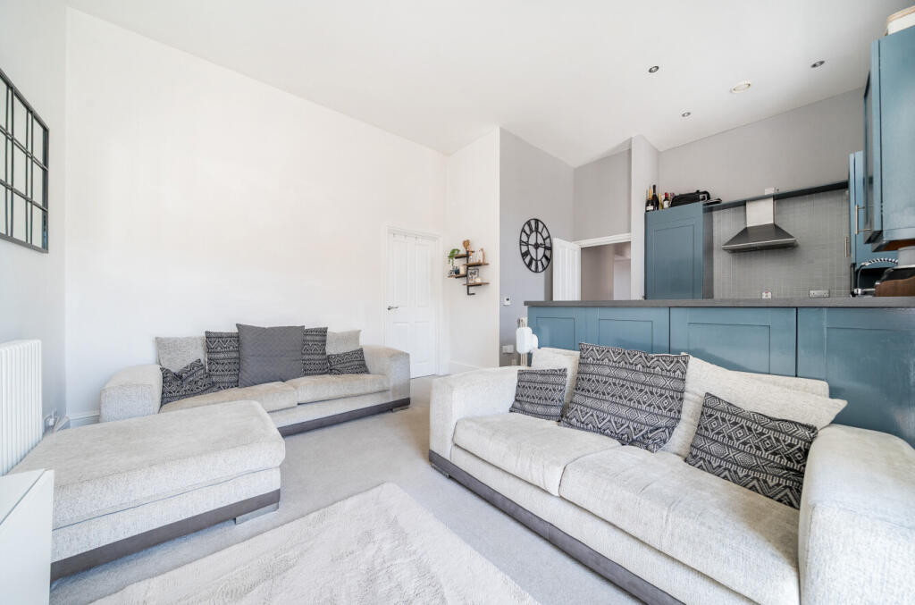 Apartment in Winchester, Tapnage, Wickham - View 4