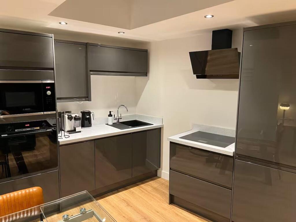 House in Worcester - More