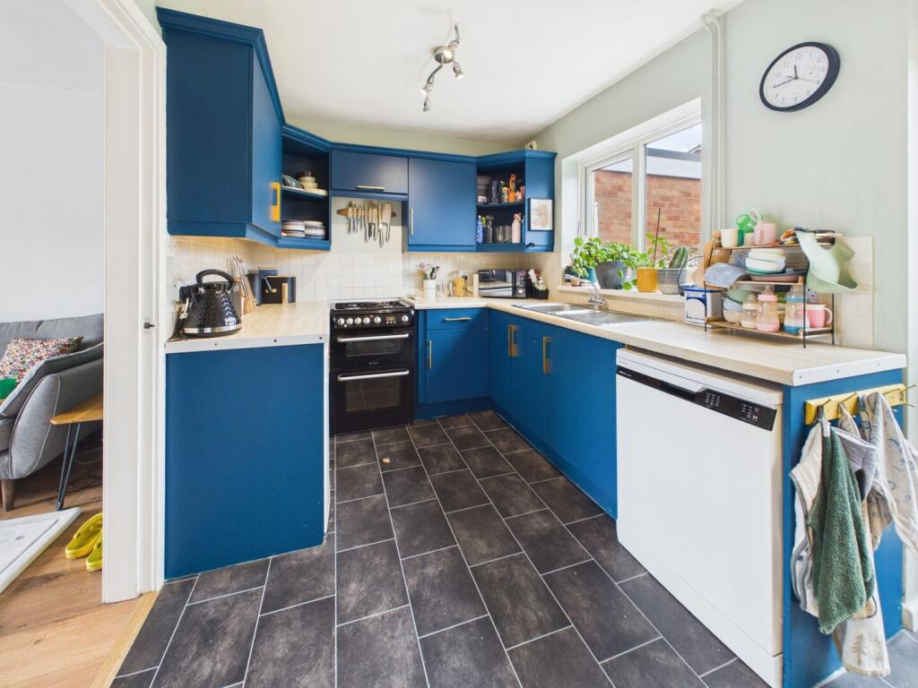 Cantreyn Drive, Bridgnorth photo 4