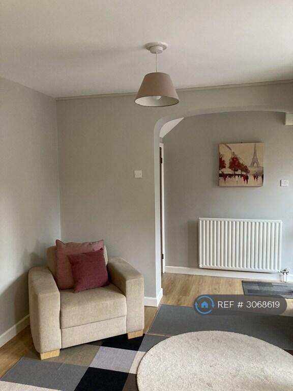 Apartment in St Albans - View 2