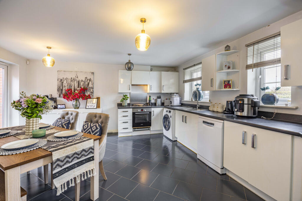 House in Ilkeston - View 2