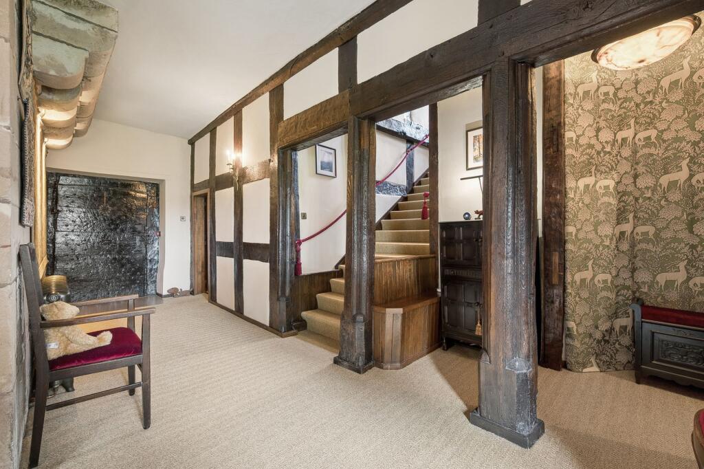 House in Stockport - View 5