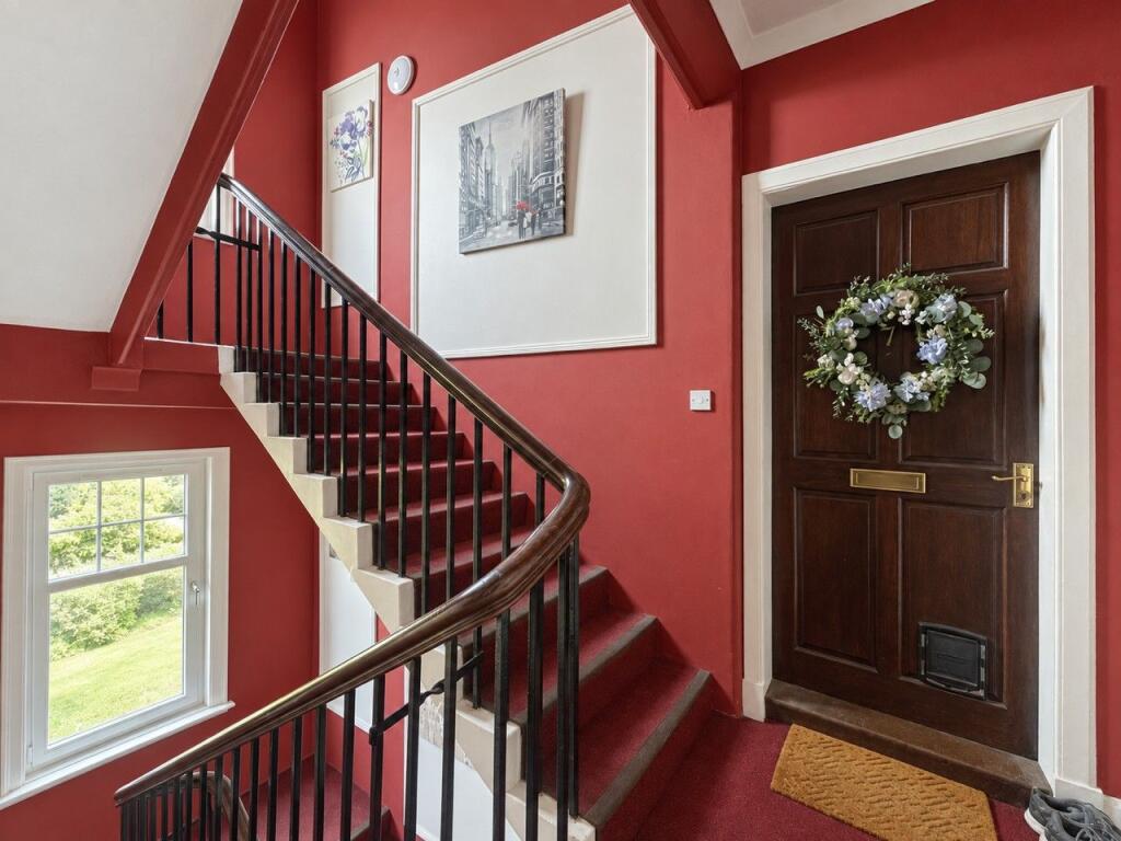 Apartment in Kirkcaldy - More