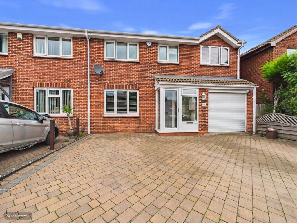 Main image of property: Berryfields Road, Sutton Coldfield, B76