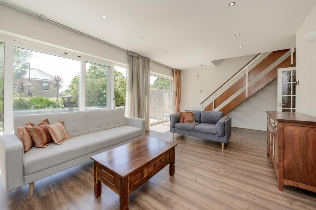 Main image of property: Lakeside, Edgehill Road, West Ealing, London W13