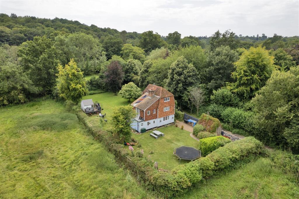 Main image of property: Grove Road, Penshurst