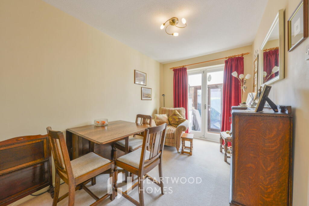 House in St Albans - View 5