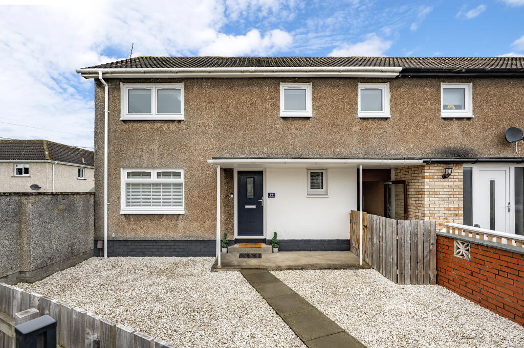Main image of property: 19 Doon Place, Kirkintilloch, Glasgow, G66