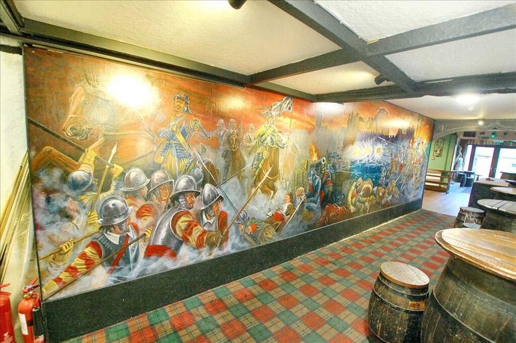 The Castle Inn, Main Street, Pembroke, Pembroke photo 5