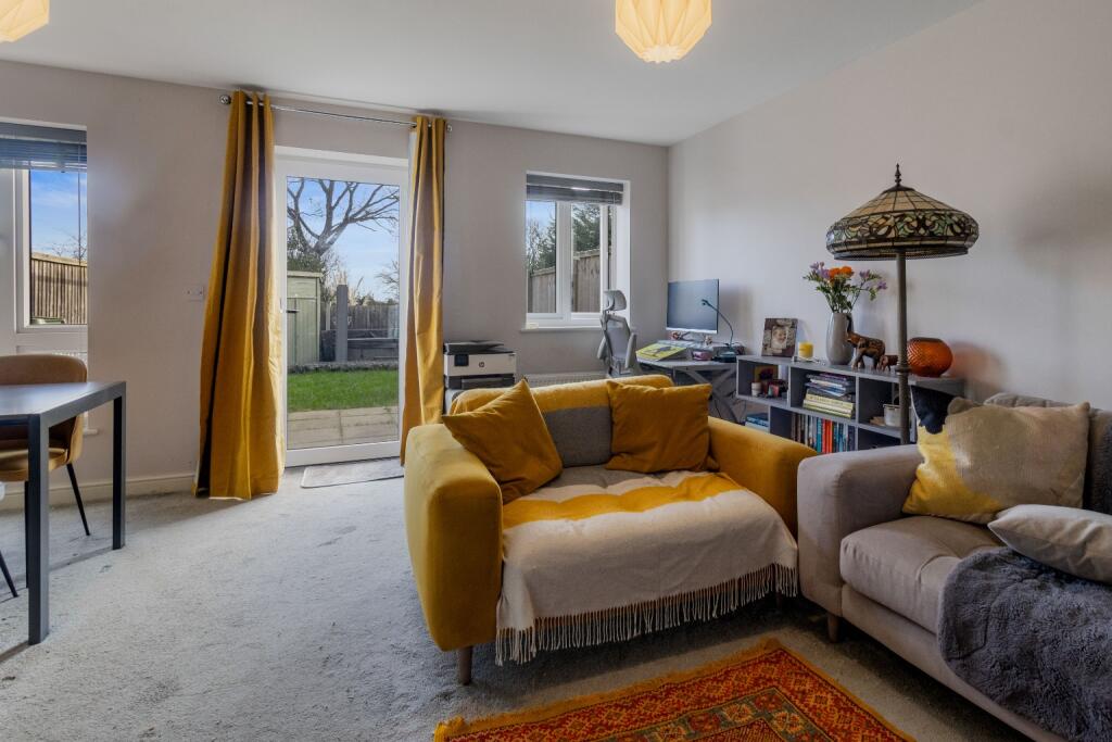 Buzzard Crescent, Malvern, Worcestershire, WR14 2FP photo 4