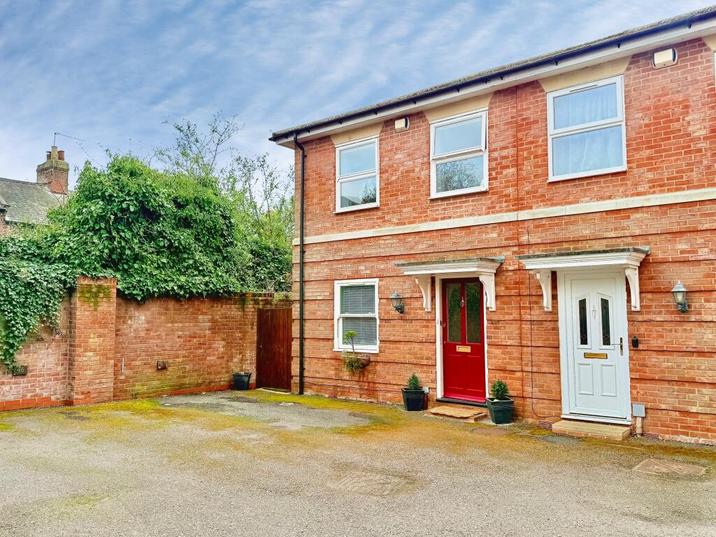 Main image of property: Corsbie Close, Bury St Edmunds, IP33 3SU