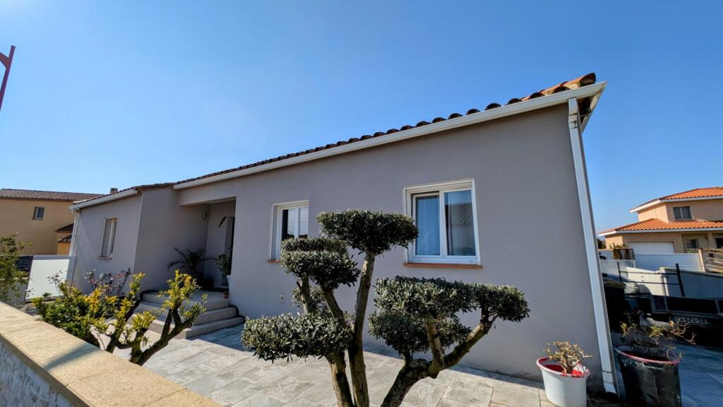 Main image of property: 66620 brouilla